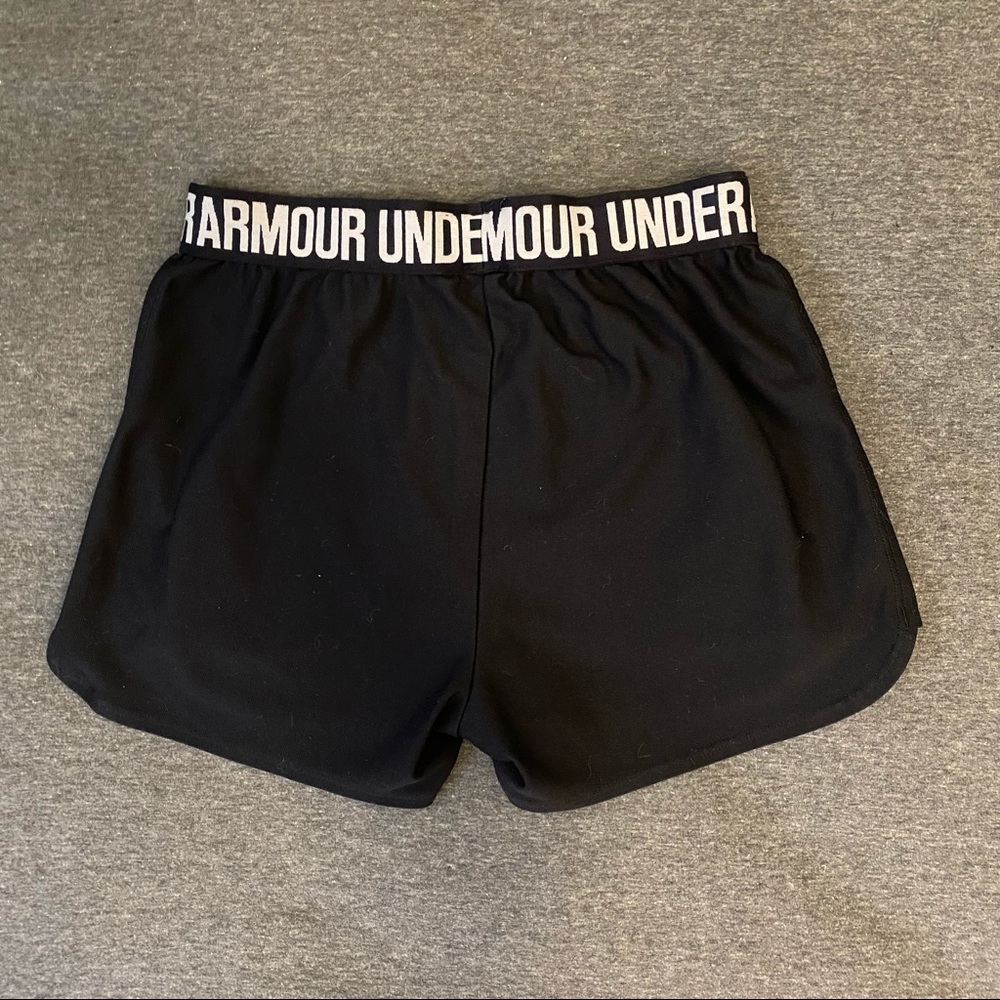 UNDER ARMOUR RUNNING SHORTS - Picture 2 of 2